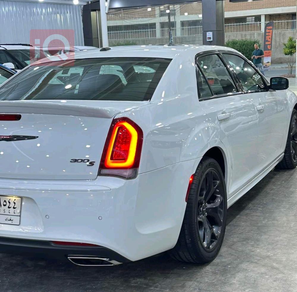 Chrysler 300